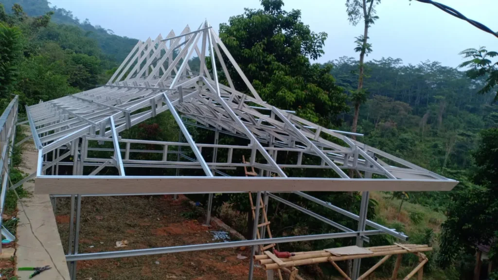 jasa tukang pasang atap baja ringan dan renovasi atap rumah - fendibajaringan 1123 jasa tukang pasang atap baja ringan dan renovasi atap rumah - fendibajaringan 1123