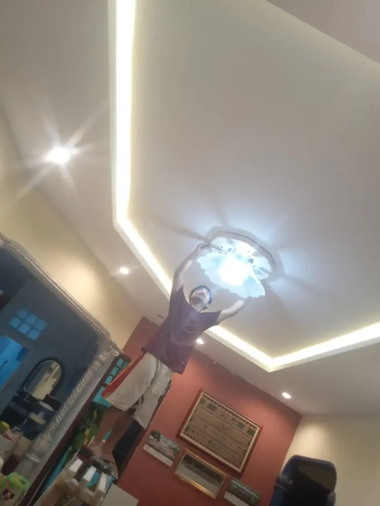 jasa tukang pasang atap baja ringan dan renovasi atap rumah - fendibajaringan 1143 jasa tukang pasang atap baja ringan dan renovasi atap rumah - fendibajaringan 1143